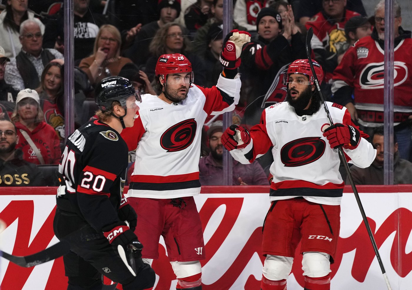 Rookie goalie Brandon Bussi helps Hurricanes blow past Senators 4-1 | iNFOnews.ca