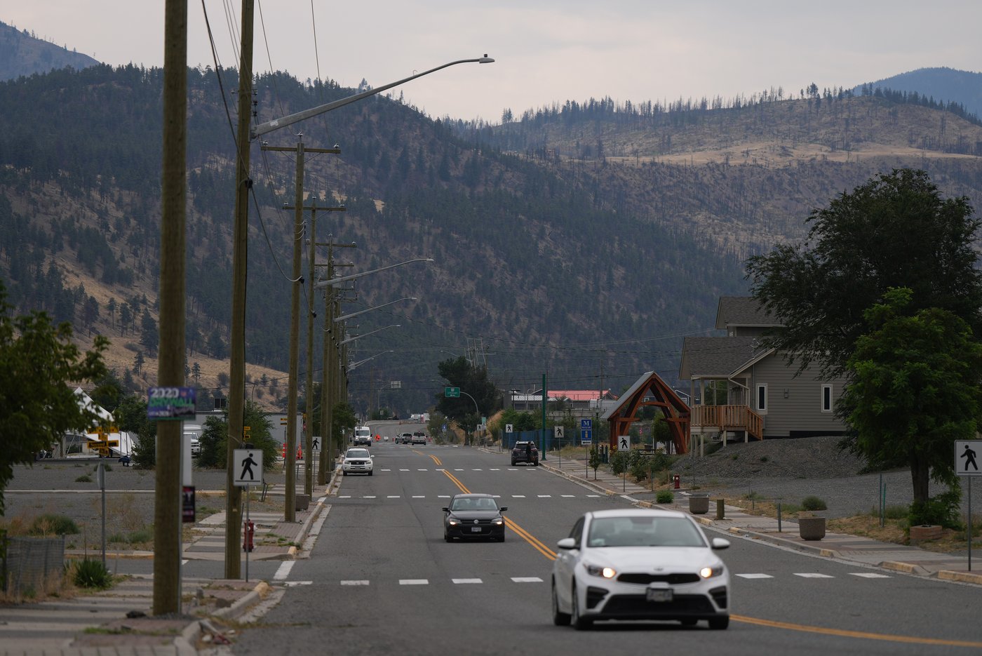 Lytton, B.C., hits 41 degrees, hottest temperature in Canada this year | iNFOnews.ca