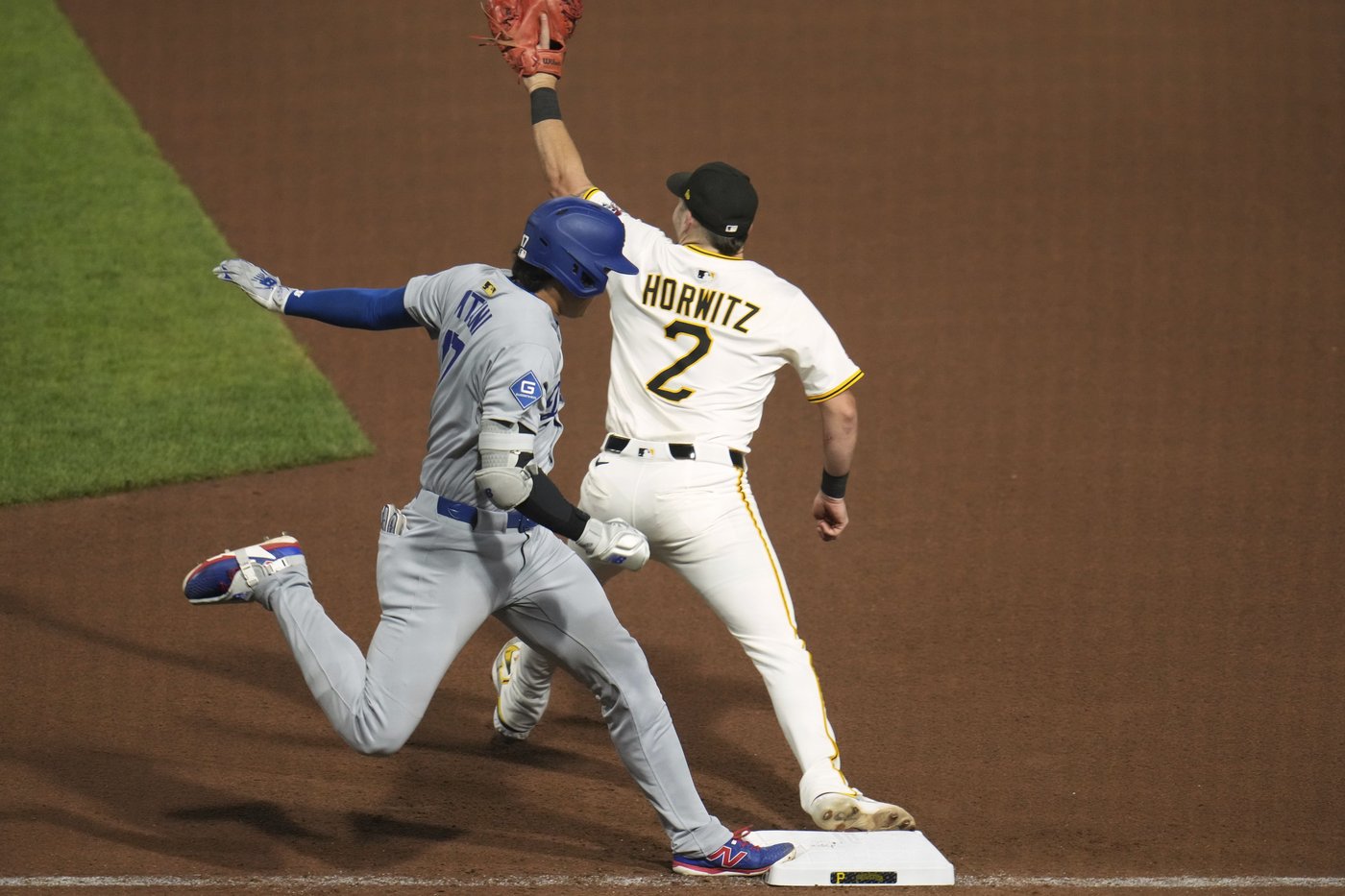 Pirates shut out the Dodgers as Ohtani skips scheduled start on the mound due to illness | iNFOnews.ca