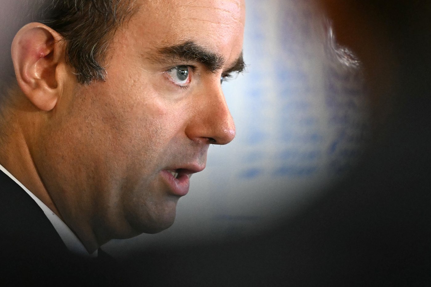 Macron's France now has a new Cabinet. It will face an uphill battle to end the political crisis | iNFOnews.ca