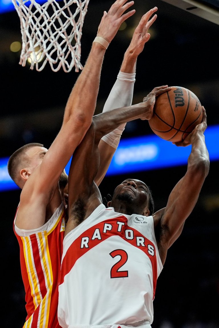 Jonathan Mogbo embracing splitting time between the Raptors and Raptors 905 | iNFOnews.ca