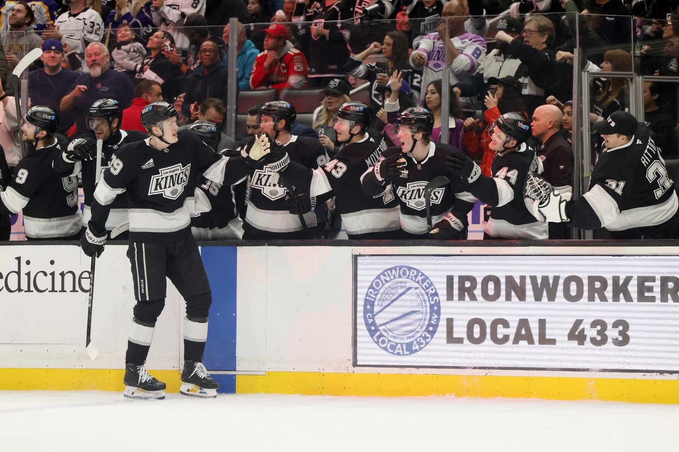Helenius gets 1st career goal, Kempe scores for 4th straight as Kings rally to beat Panthers 2-1 | iNFOnews.ca Helenius gets 1st career goal, Kempe scores for 4th straight as Kings rally to beat Panthers 2-1 | iNFOnews.ca