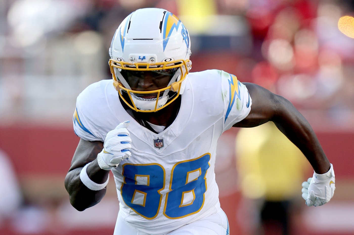 Dolphins add receiver help by signing Jalen Reagor | iNFOnews.ca