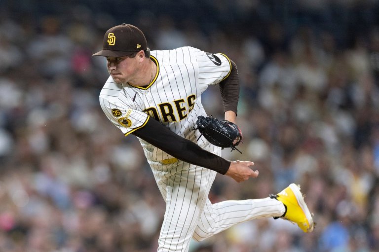 Merrill's 2-run homer and Miller's 30th save lead the Padres to a 3-2 win over the Brewers | iNFOnews.ca