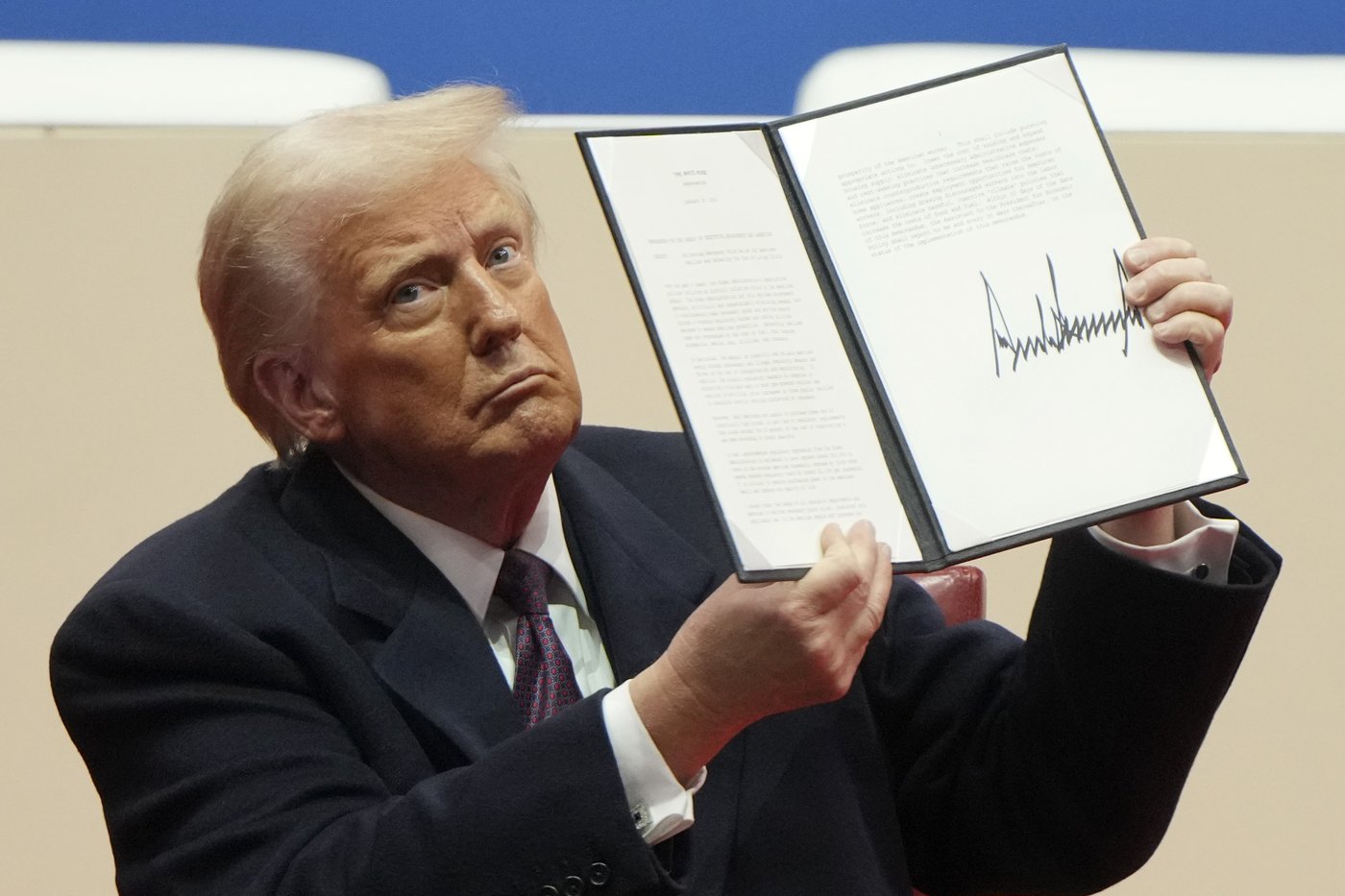 PHOTO COLLECTION: Trump 100 Days | iNFOnews.ca PHOTO COLLECTION: Trump 100 Days | iNFOnews.ca
