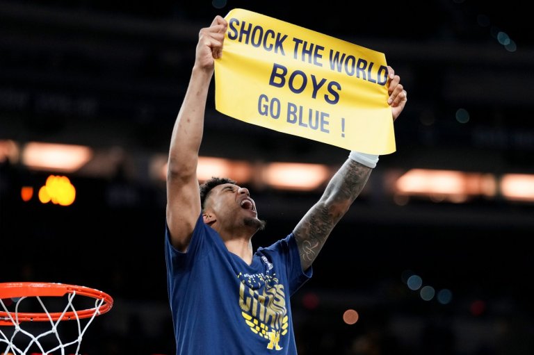 Michigan finishes at No. 1 in final AP Top 25 men's basketball poll; UConn, Arizona, Duke and Illinois round out top 5 | iNFOnews.ca