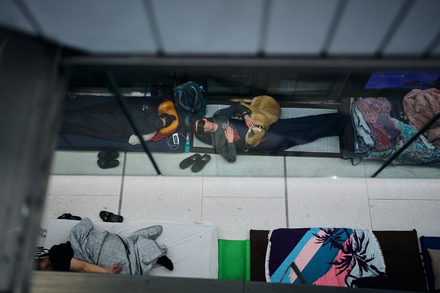 PHOTO ESSAY: Life goes on underground in Israel, in scenes both real and surreal | iNFOnews.ca