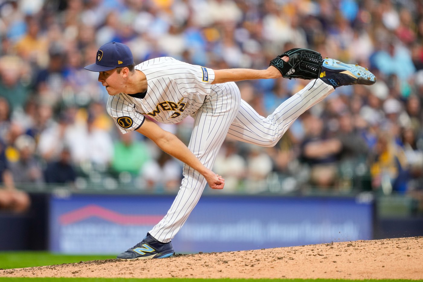 Misiorowski continues Cy Young Award push and Turang gets 100th RBI as Brewers beat Cardinals 6-4 | iNFOnews.ca