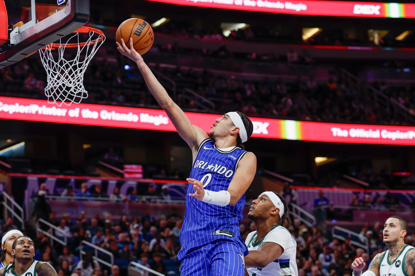 Black scores 26, Bane adds 25 for Magic in 118-99 win over Bucks | iNFOnews.ca