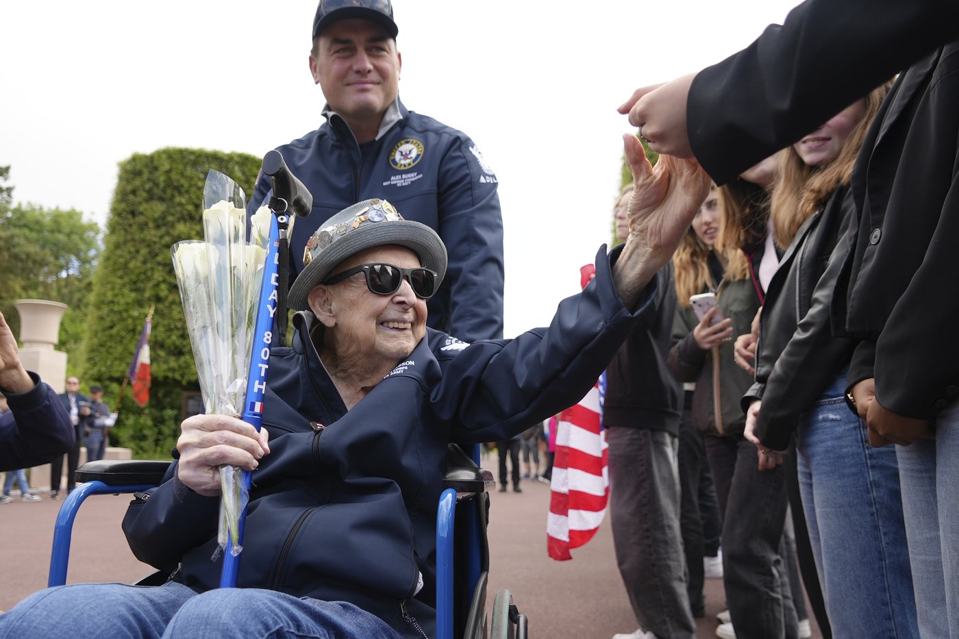 D-Day veteran and TikTok star 'Papa Jake' Larson dies at 102 | iNFOnews.ca D-Day veteran and TikTok star 'Papa Jake' Larson dies at 102 | iNFOnews.ca