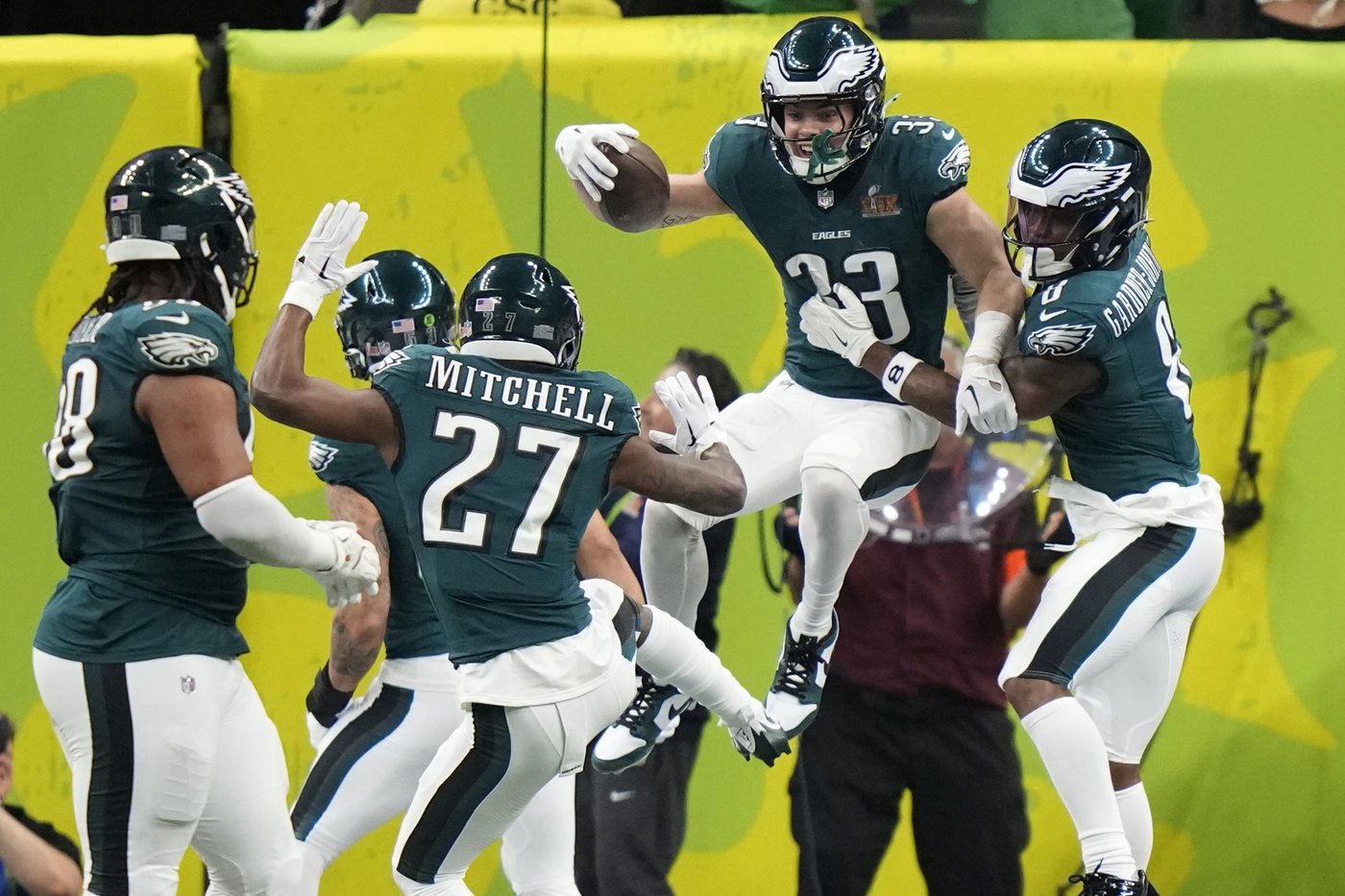 Eagles defense smothers Mahomes and dominates Kansas City in franchise's second Super Bowl win | iNFOnews.ca Eagles defense smothers Mahomes and dominates Kansas City in franchise's second Super Bowl win | iNFOnews.ca