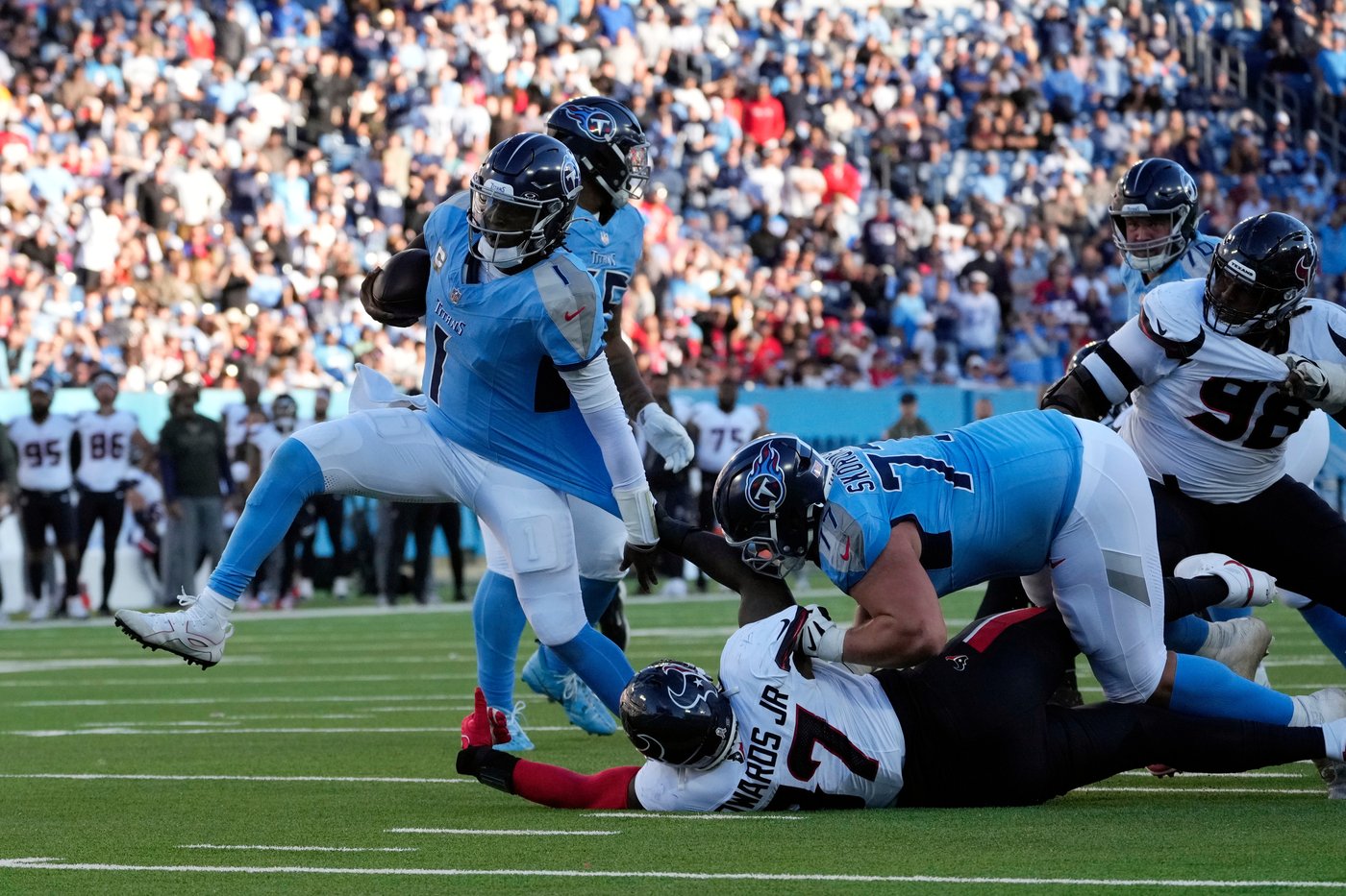 Sam Darnold and the Seahawks look to rebound against struggling Titans | iNFOnews.ca Sam Darnold and the Seahawks look to rebound against struggling Titans | iNFOnews.ca