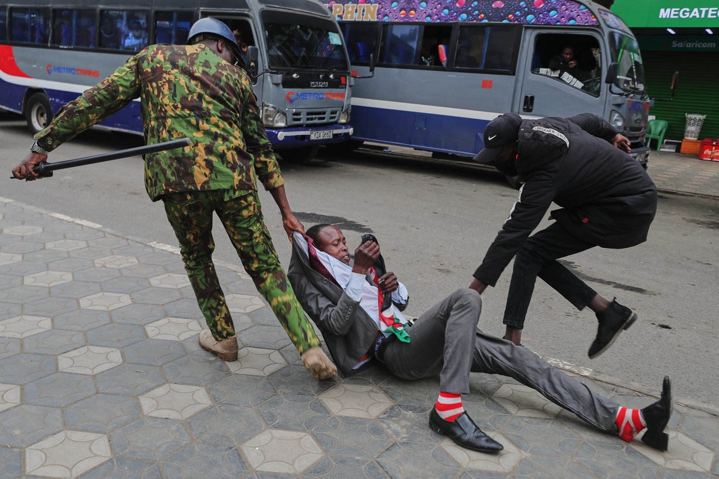 Kenyans mark anniversary of bloody protests as police block roads | iNFOnews.ca