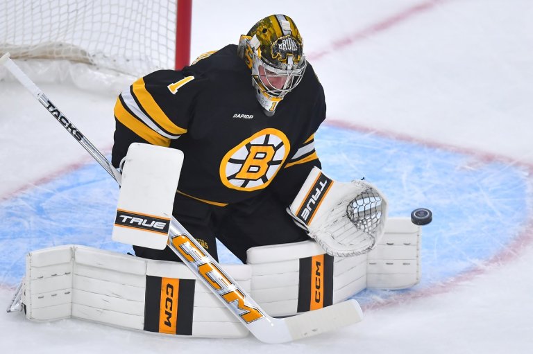 Fraser Minten has a goal and two assists as Bruins roll past winless Flyers 5-1 | iNFOnews.ca
