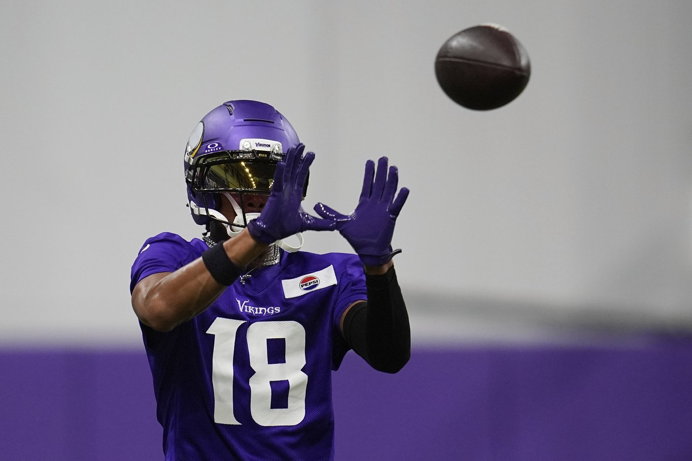 Vikings sideline Justin Jefferson with 'very mild' hamstring strain | iNFOnews.ca