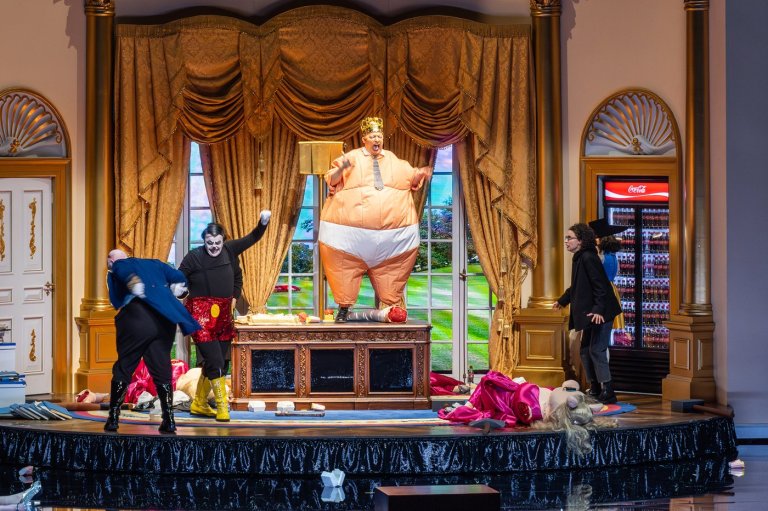 'Monster's Paradise,' lampooning US President Donald Trump, has world premiere at Hamburg Opera | iNFOnews.ca