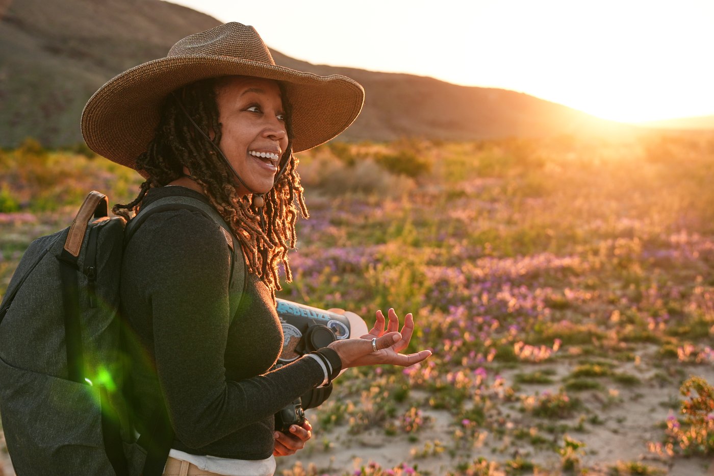A California photographer is on a quest to photograph hundreds of native bees | iNFOnews.ca