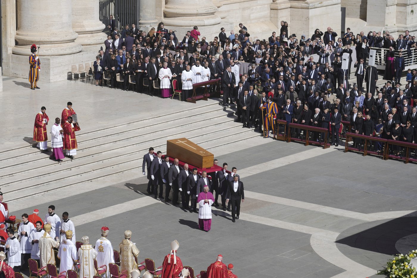 PHOTO COLLECTION: Vatican Pope Funeral Top Photos of the Day | iNFOnews.ca PHOTO COLLECTION: Vatican Pope Funeral Top Photos of the Day | iNFOnews.ca