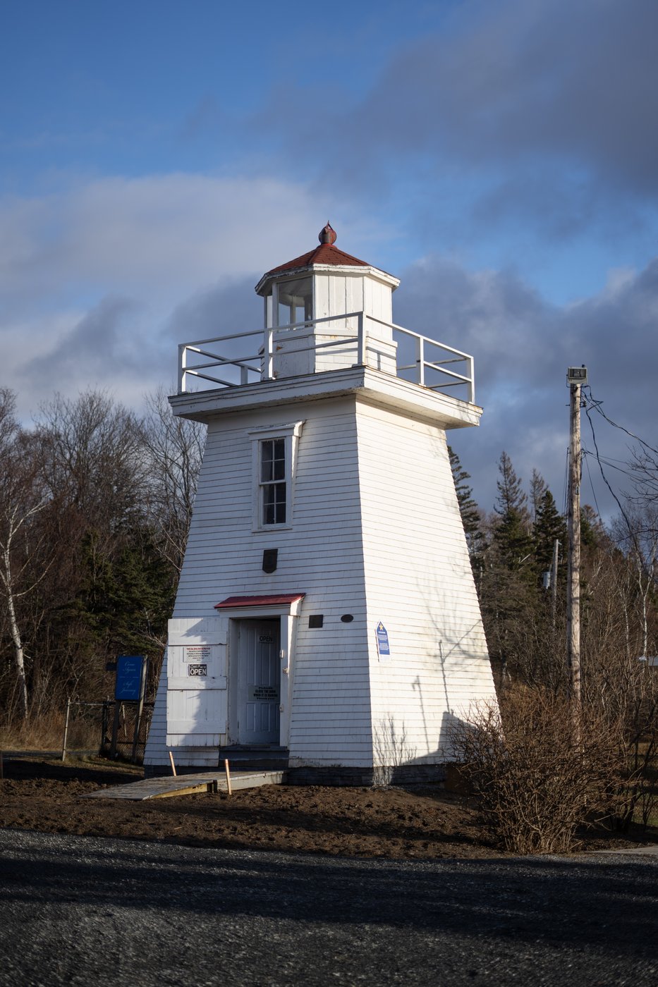'It isn't a future thing.' Climate change is taking a toll on Canada's lighthouses | iNFOnews.ca 'It isn't a future thing.' Climate change is taking a toll on Canada's lighthouses | iNFOnews.ca