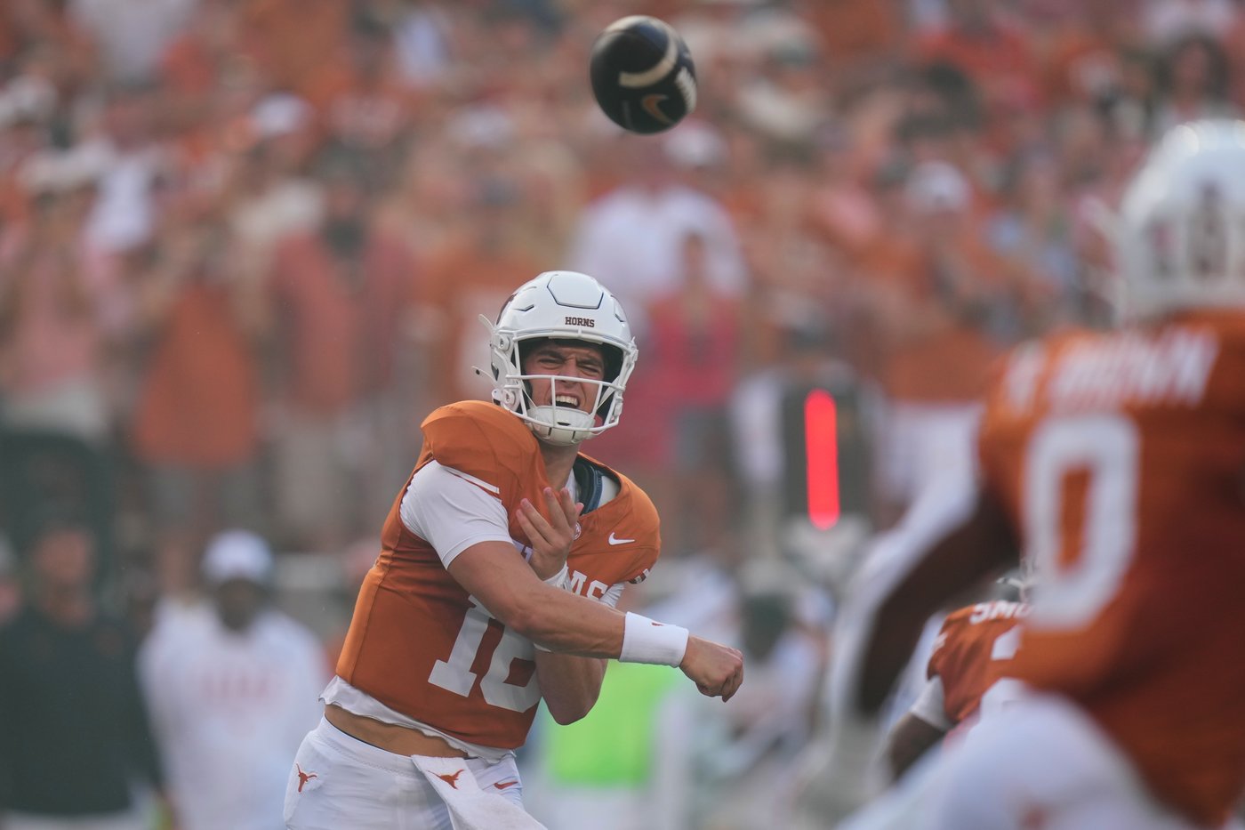 No. 4 Texas stuns No. 1 Ohio State 24-23 after erasing 20-point 4th-quarter deficit | iNFOnews.ca