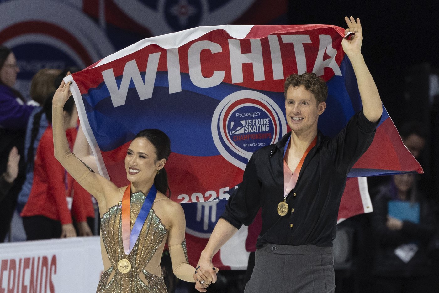 Madison Chock and Evan Bates match the U.S. record by winning their sixth ice dance national title | iNFOnews.ca Madison Chock and Evan Bates match the U.S. record by winning their sixth ice dance national title | iNFOnews.ca