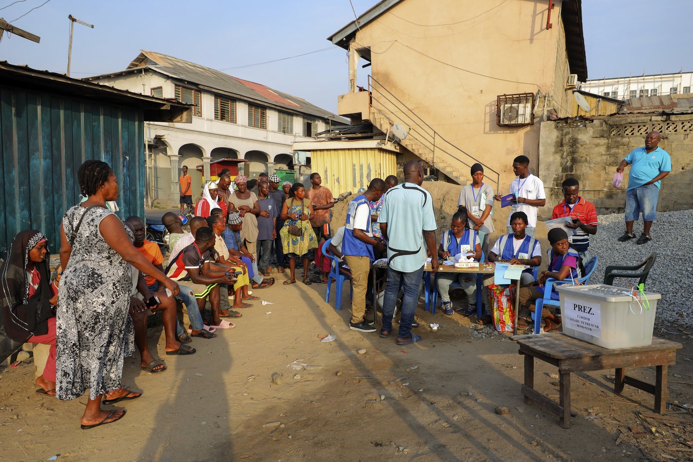 Polls close in Ghana's general election in the shadow of the worst economic crisis in a generation | iNFOnews.ca Polls close in Ghana's general election in the shadow of the worst economic crisis in a generation | iNFOnews.ca