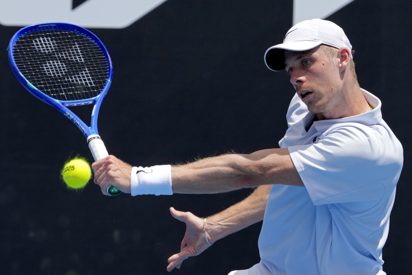 Canada's Shapovalov withdraws from Davis Cup tie due to back injury | iNFOnews.ca