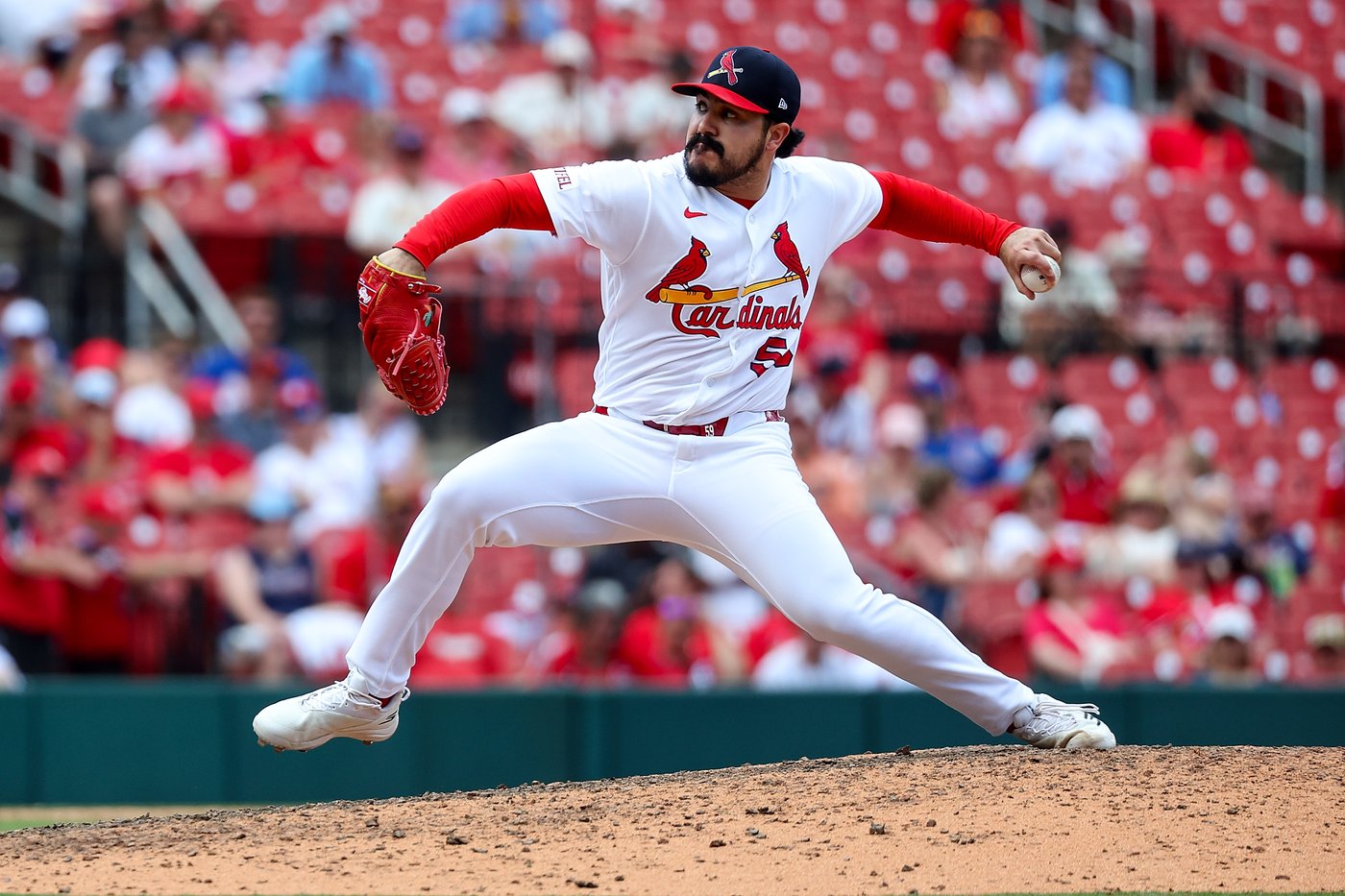 Brewers add catcher Bo Naylor and reliever JoJo Romero to their active roster | iNFOnews.ca