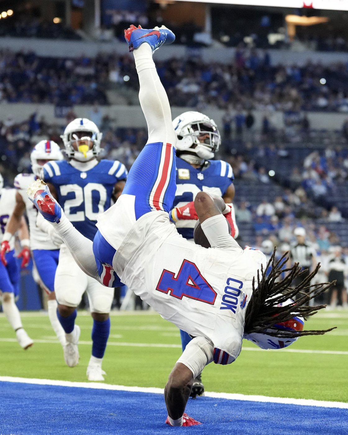 Allen runs for TD and Bills force 4 turnovers by Flacco to win 5th straight, 30-20 over Colts | iNFOnews.ca Allen runs for TD and Bills force 4 turnovers by Flacco to win 5th straight, 30-20 over Colts | iNFOnews.ca