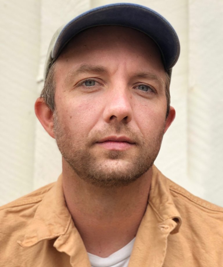 Jon Klassen, Canadian writer and illustrator of 'I Want My Hat Back,' wins $750K Swedish prize | iNFOnews.ca