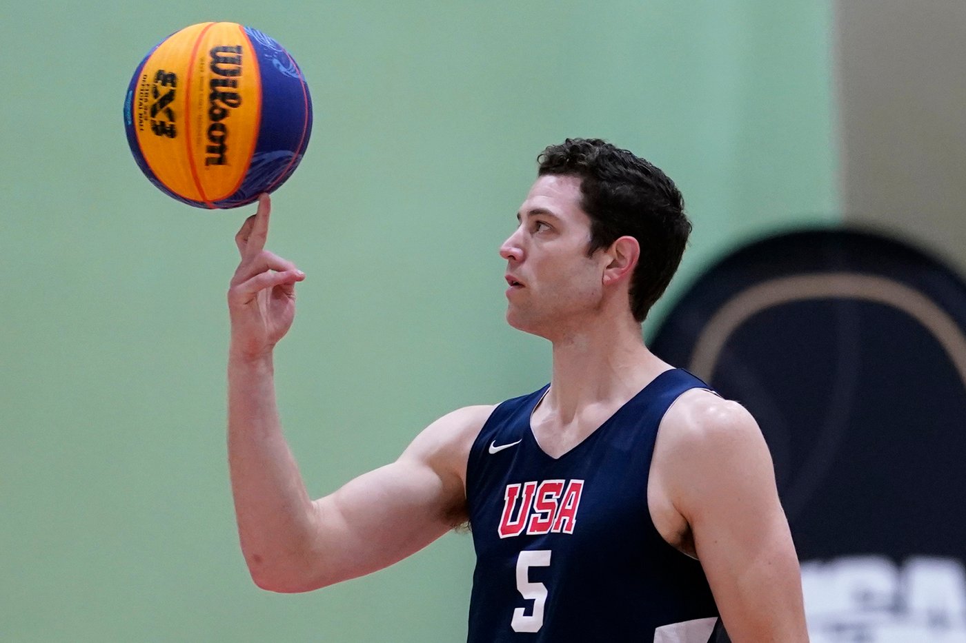 Jimmer Fredette decides to resume playing career, leaves USA Basketball 3x3 post | iNFOnews.ca