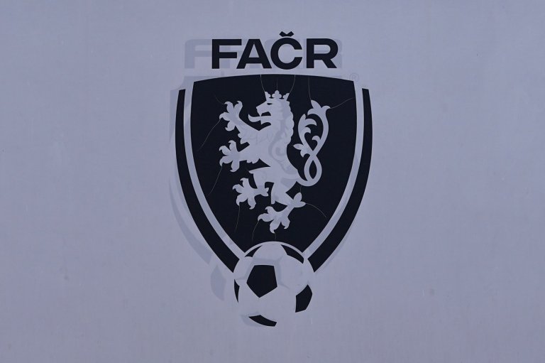 Czech police detain dozens in a soccer match-fixing scandal after nationwide raids | iNFOnews.ca