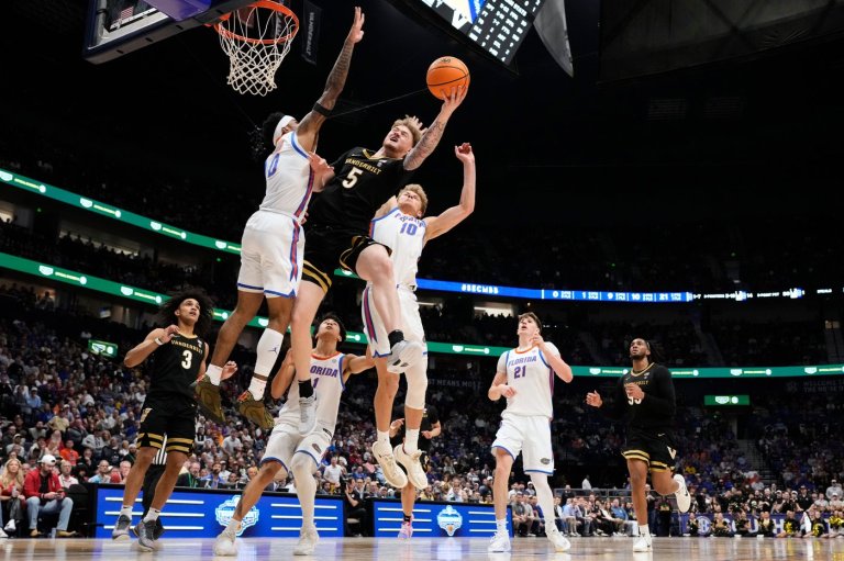 No. 22 Vanderbilt stops No. 4 Florida's winning streak to reach SEC Tournament final | iNFOnews.ca