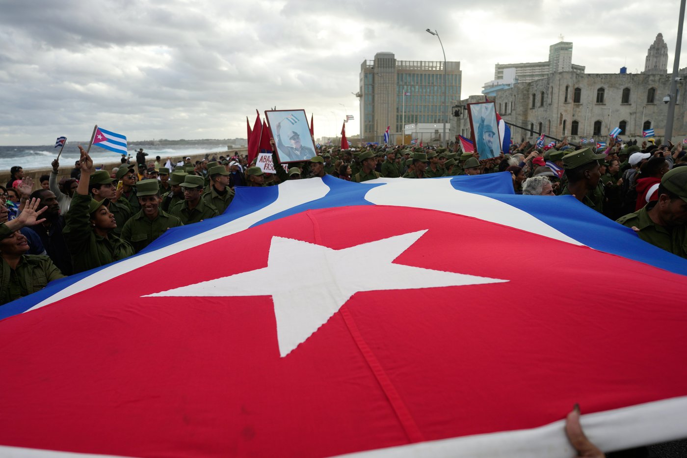 Cuba launches mass demonstration to decry US attack on Venezuela and demand Maduro's release | iNFOnews.ca