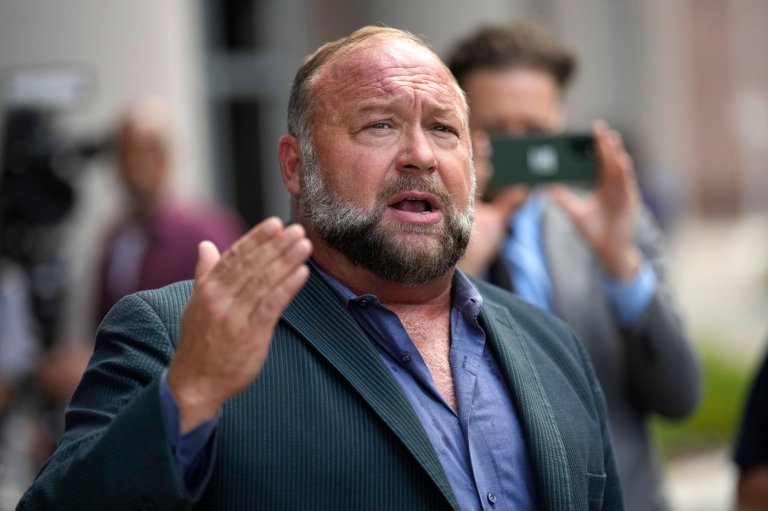 The Onion's bid to take over Alex Jones' Infowars is in limbo as new court battles emerge | iNFOnews.ca