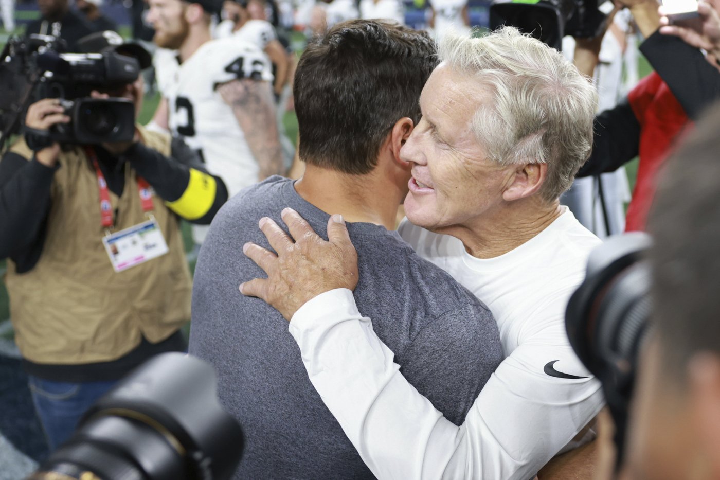 Raiders tie Seahawks 23-23 in Pete Carroll's Seattle return | iNFOnews.ca