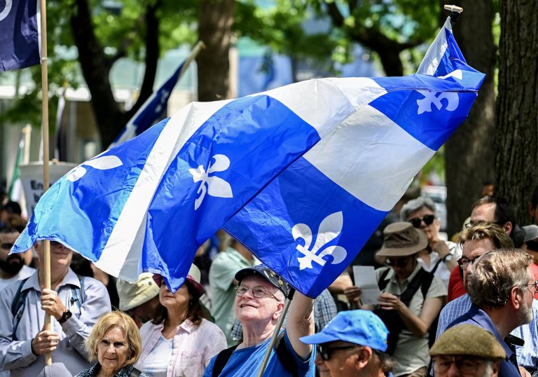 Too much English on Quebec government websites, says French-language commissioner | iNFOnews.ca