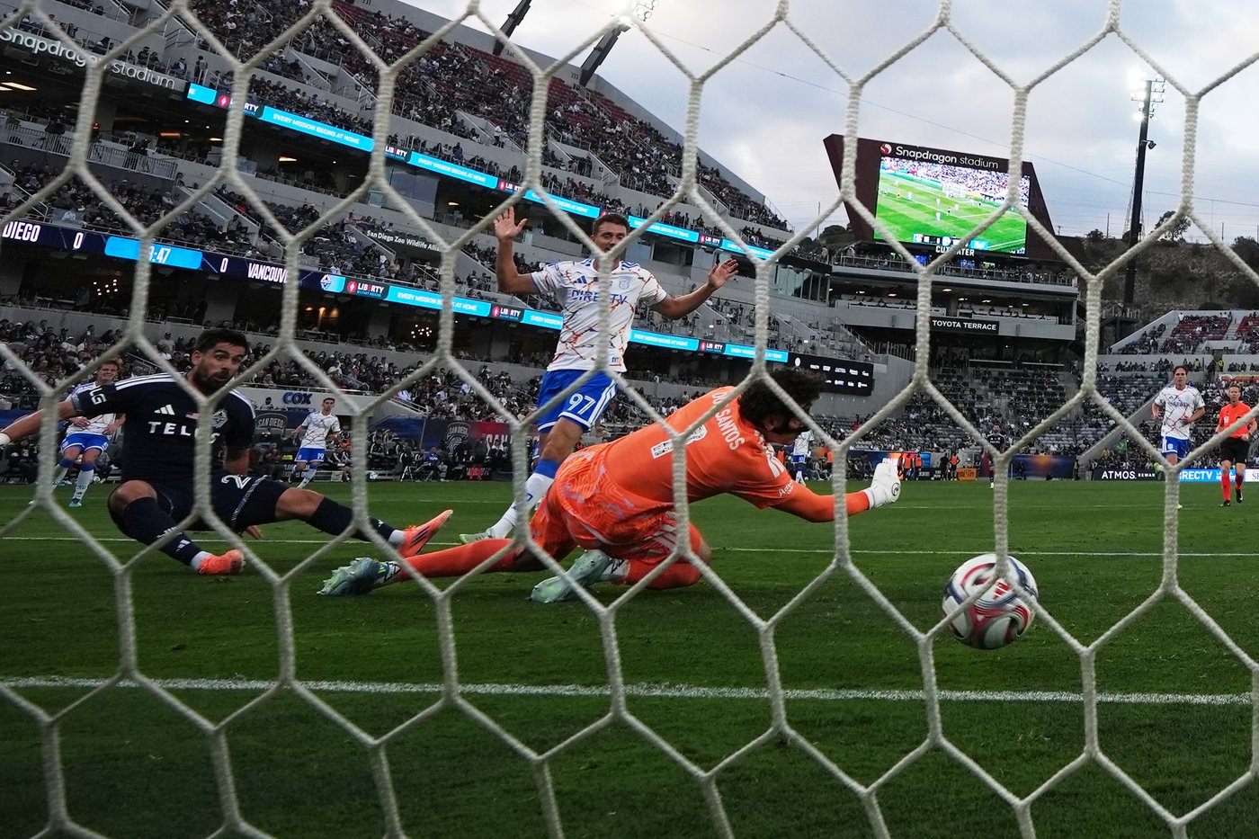White, Müller combine for seven-points as Whitecaps sink San Diego 4-2 | iNFOnews.ca