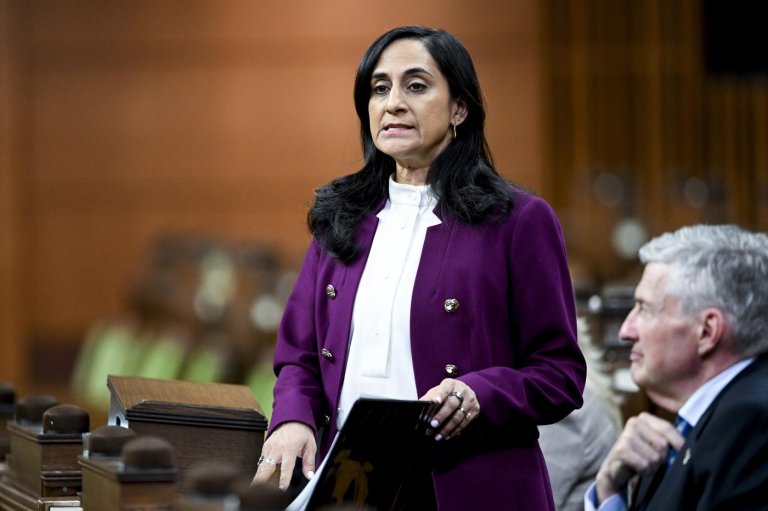 In the news: MPs debate Iran war, TikTok to continue operating, Stronach Trial | iNFOnews.ca