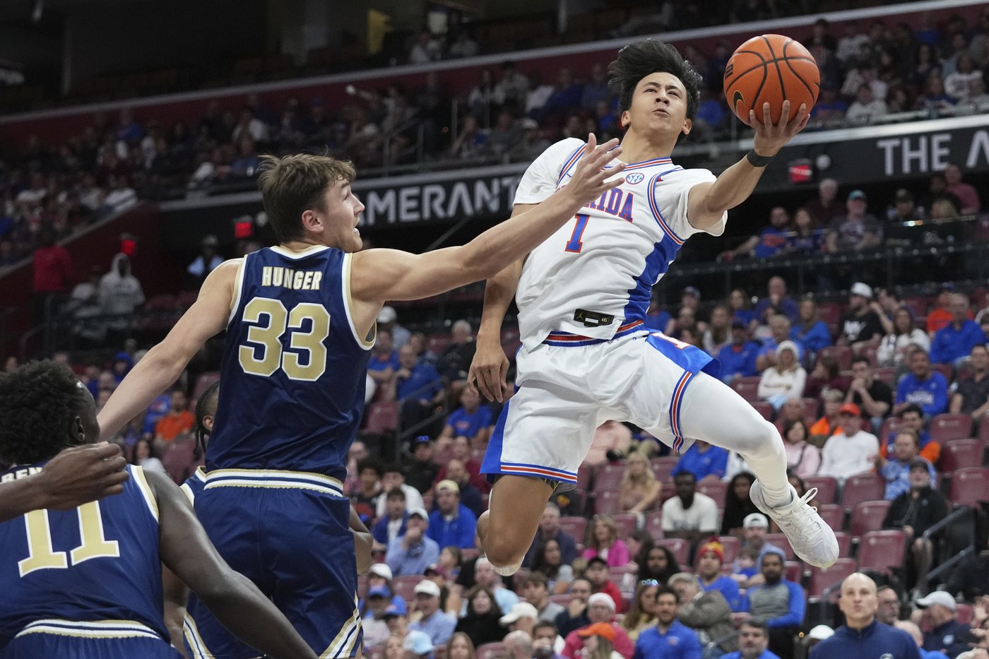 Xaivian Lee scores 24 to lead No. 18 Florida to an 80-70 victory over George Washington | iNFOnews.ca Xaivian Lee scores 24 to lead No. 18 Florida to an 80-70 victory over George Washington | iNFOnews.ca
