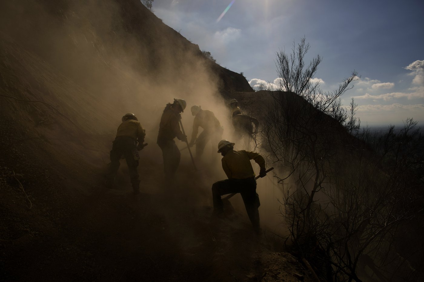 Navajo Nation firefighters battle wildfires in Los Angeles | iNFOnews.ca