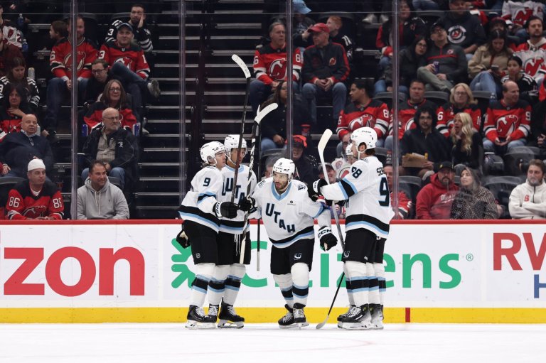 Nick Schmaltz scores NHL-best 5th goal and Mammoth beat Devils 5-3 | iNFOnews.ca