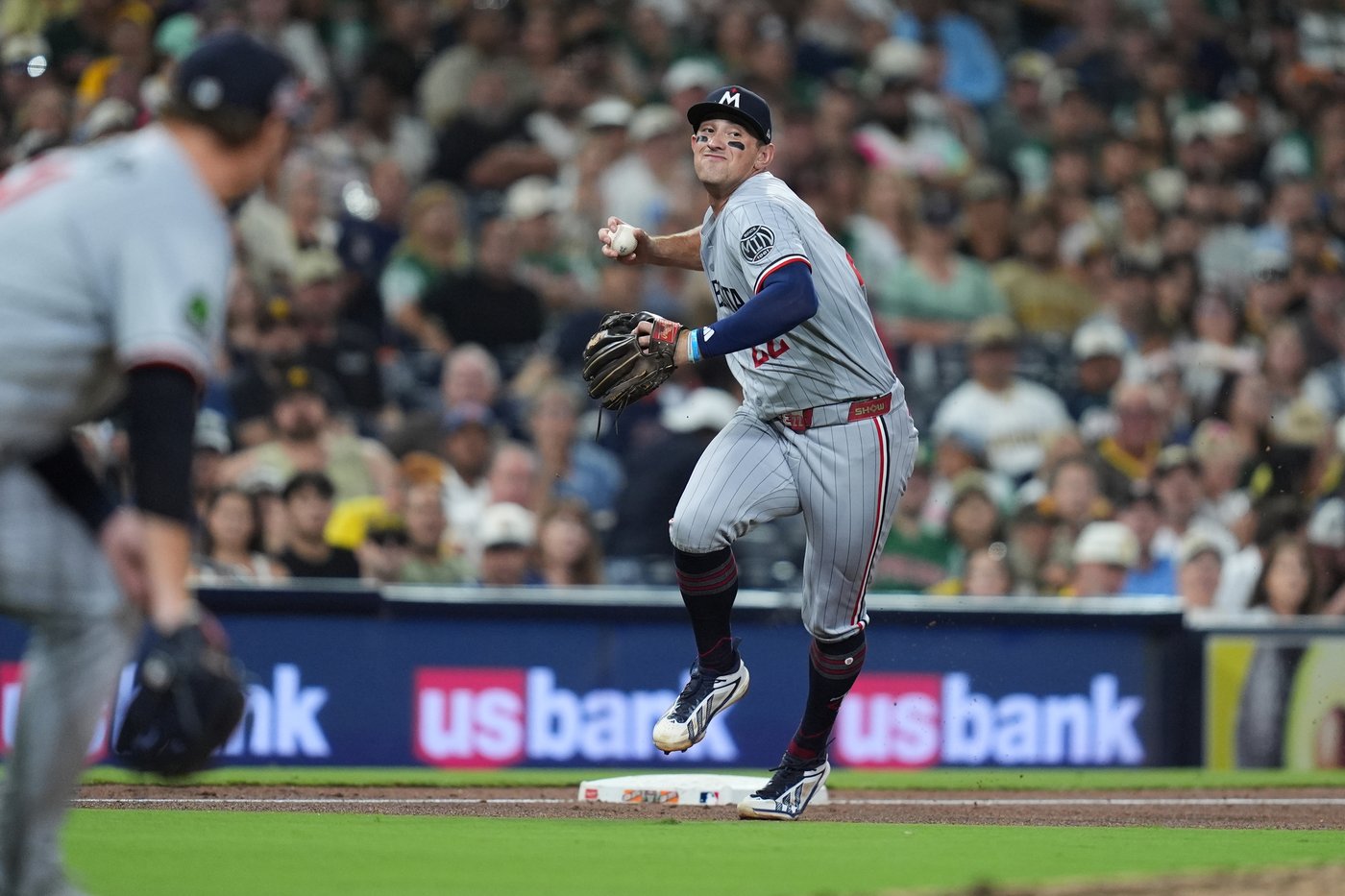 France homers, drives in 3 runs as Padres beat Twins 6-2 | iNFOnews.ca