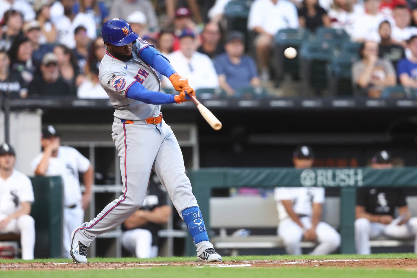 Luis Robert Jr. homers twice against his former team as Mets beat White Sox 10-5 | iNFOnews.ca