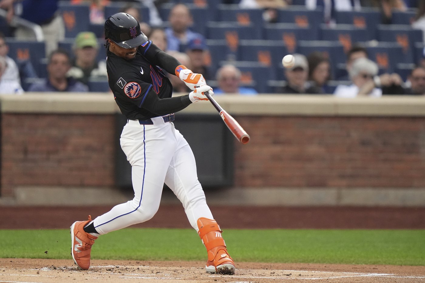 Lindor homers from each side and Soto snaps hitless streak as Mets top Rockies 4-2 | iNFOnews.ca