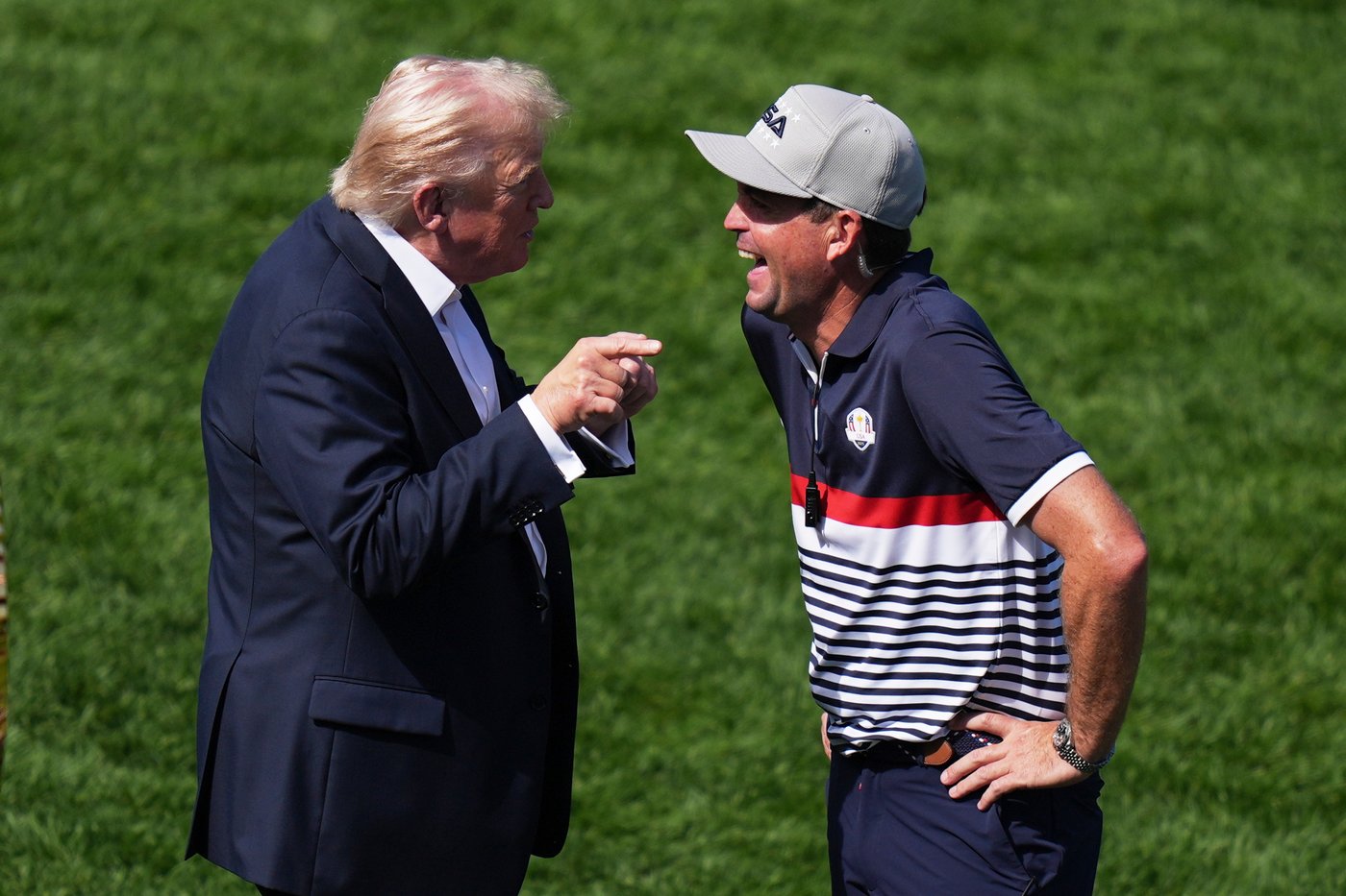 'I’m very good at grass.' Why Trump goes into the weeds on one of his favorite topics | iNFOnews.ca 'I’m very good at grass.' Why Trump goes into the weeds on one of his favorite topics | iNFOnews.ca