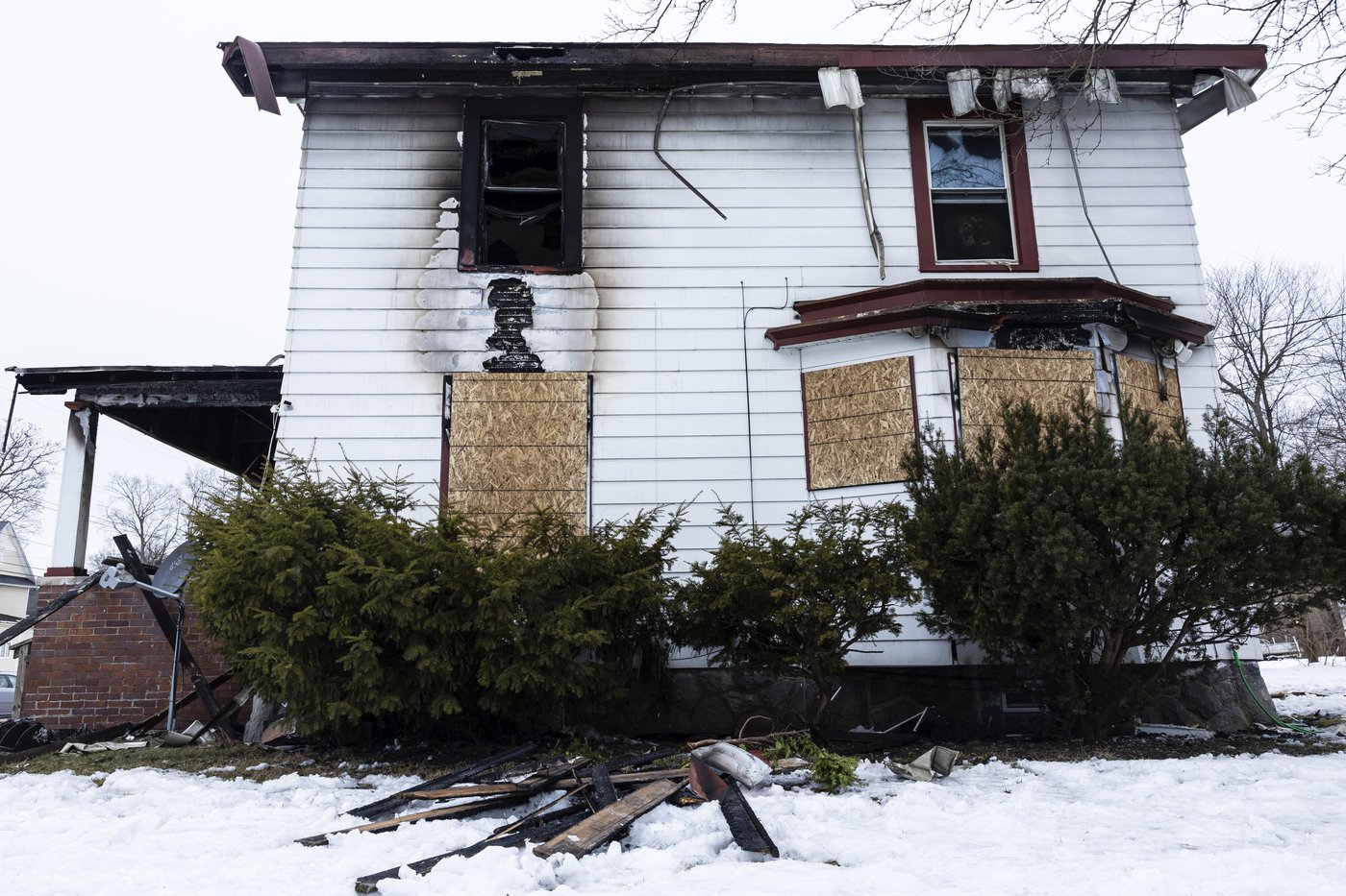 Police accuse Michigan mom of setting house fire that killed daughter | iNFOnews.ca Police accuse Michigan mom of setting house fire that killed daughter | iNFOnews.ca