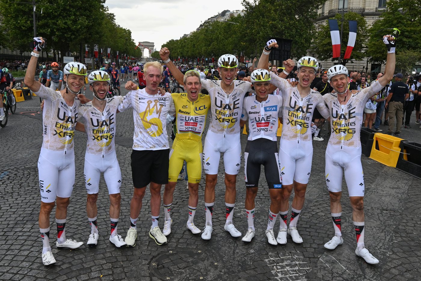 Tadej Pogacar confirms status as a cycling great with record-equaling fifth Tour de France title | iNFOnews.ca Tadej Pogacar confirms status as a cycling great with record-equaling fifth Tour de France title | iNFOnews.ca