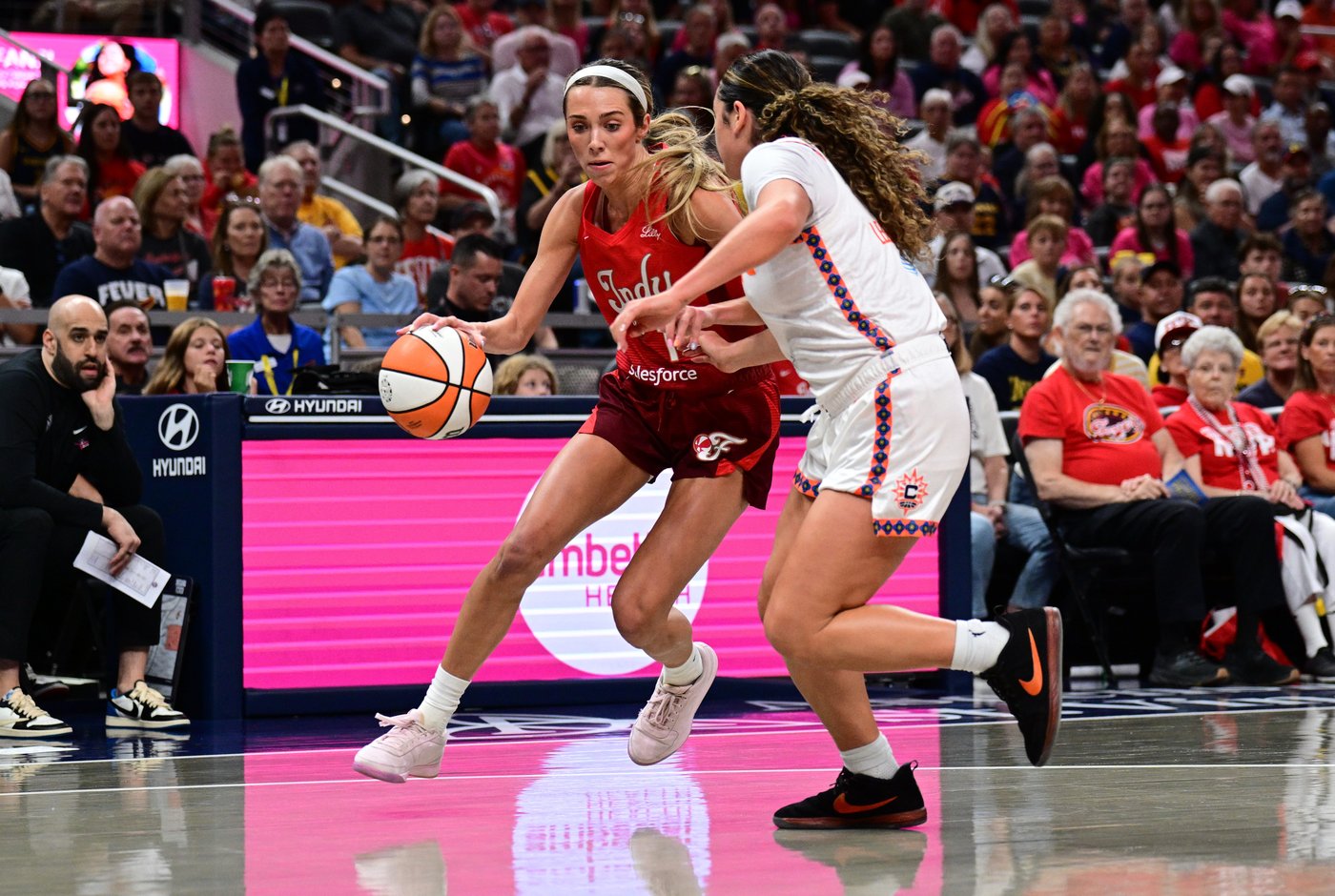 Caitlin Clark and Kelsey Mitchell each score 34 as Fever stay hot with 111-91 victory over Sun | iNFOnews.ca Caitlin Clark and Kelsey Mitchell each score 34 as Fever stay hot with 111-91 victory over Sun | iNFOnews.ca