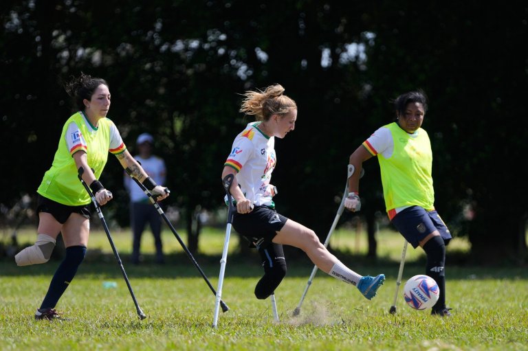 Women amputees in South America train to be World Cup soccer contenders | iNFOnews.ca